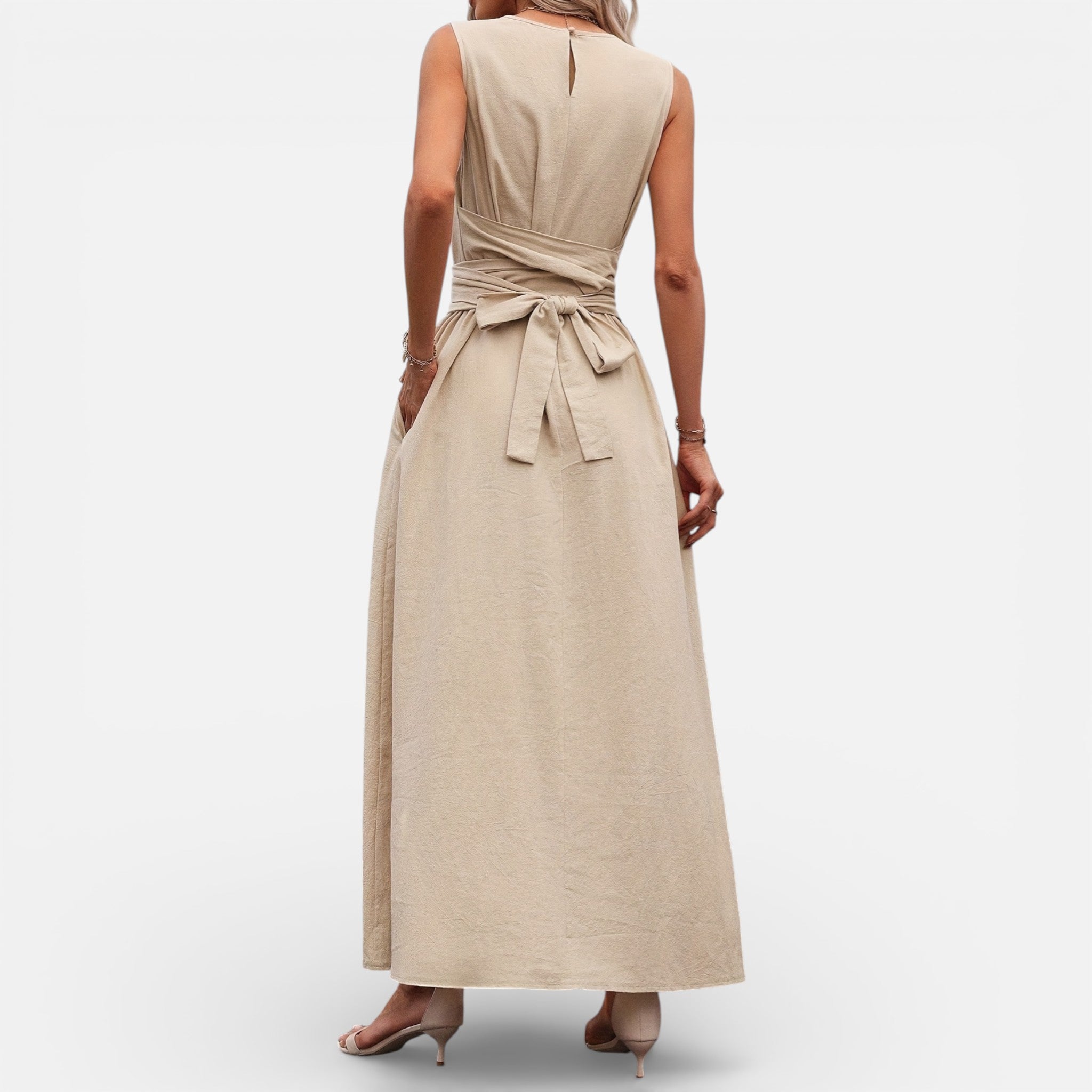 Amvanto | Women’s Elegant Sleeveless Midi Dress